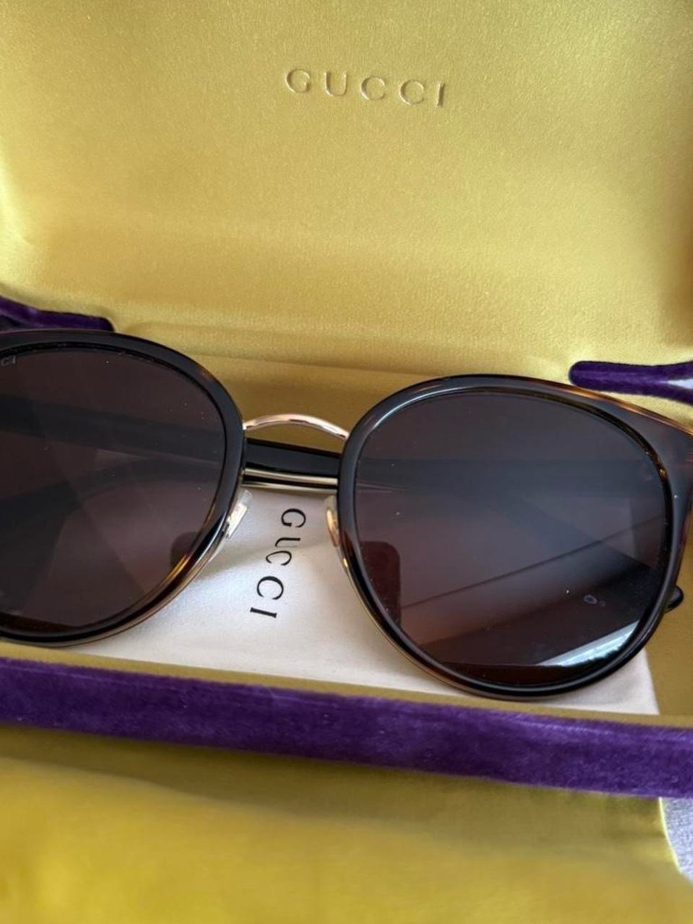 Gucci Women's Round Tortoiseshell Frame Sunglasses - Dark Brown Lenses